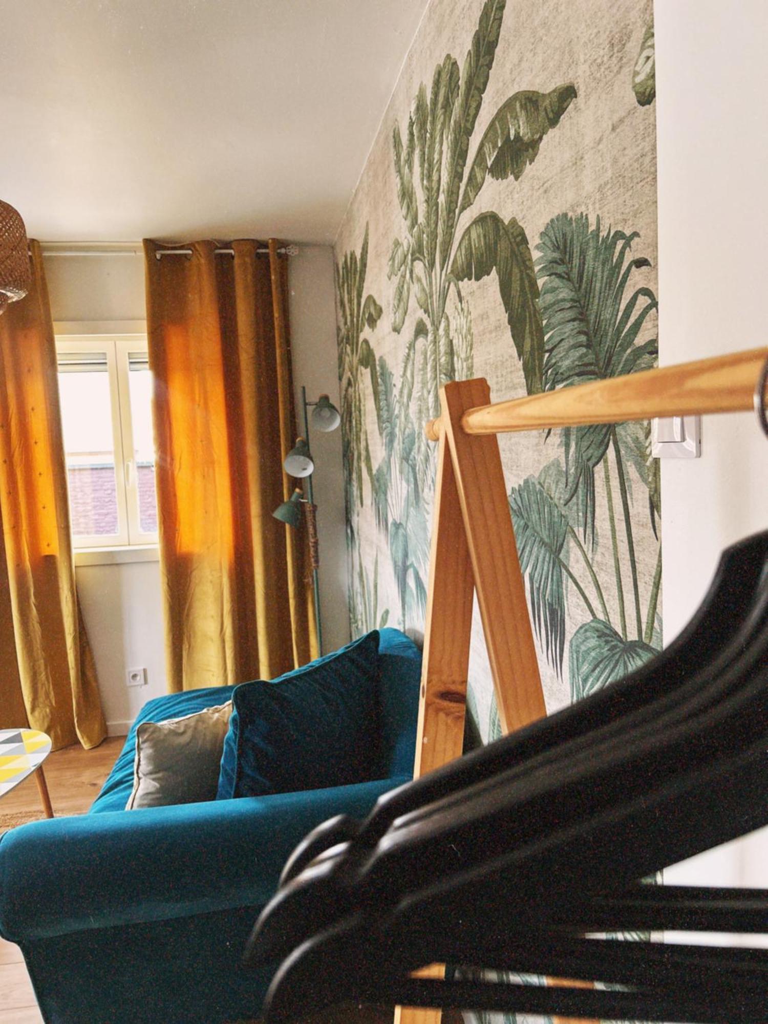 Love Room Haut De Gamme - L'Extase Avec Jacuzzi Violaines Bagian luar foto